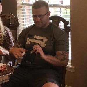 Meet your Posher, Todd